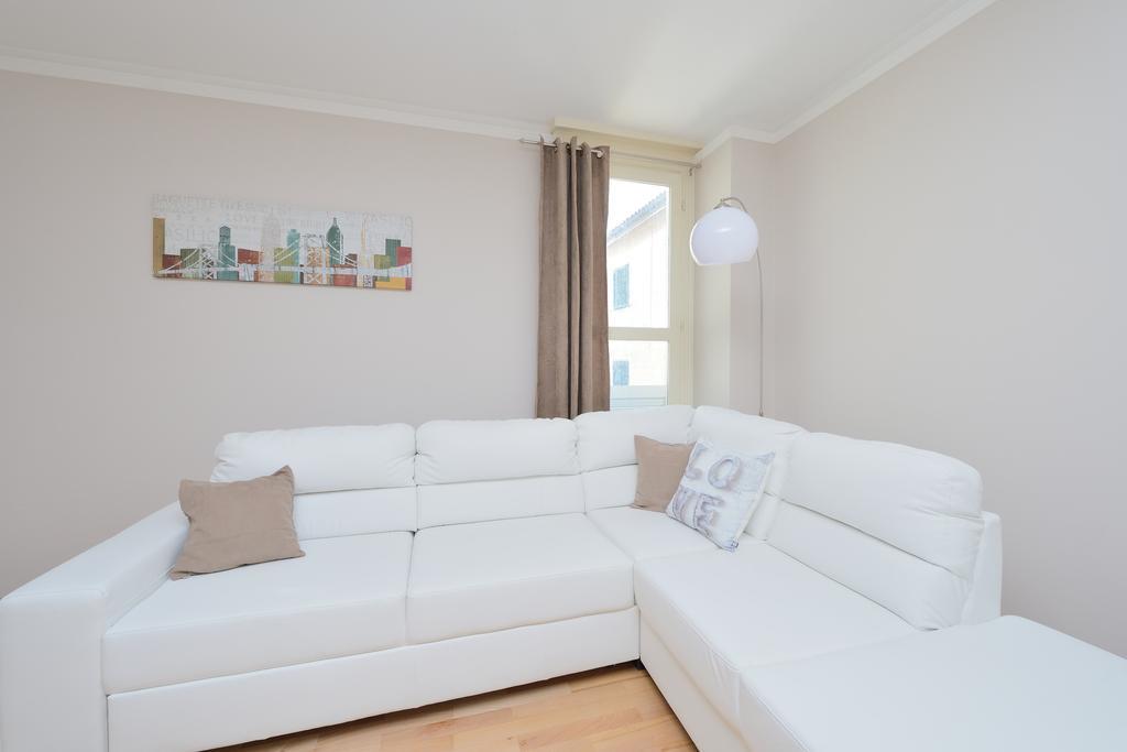 Apartment Kalelarga Zadar Rum bild