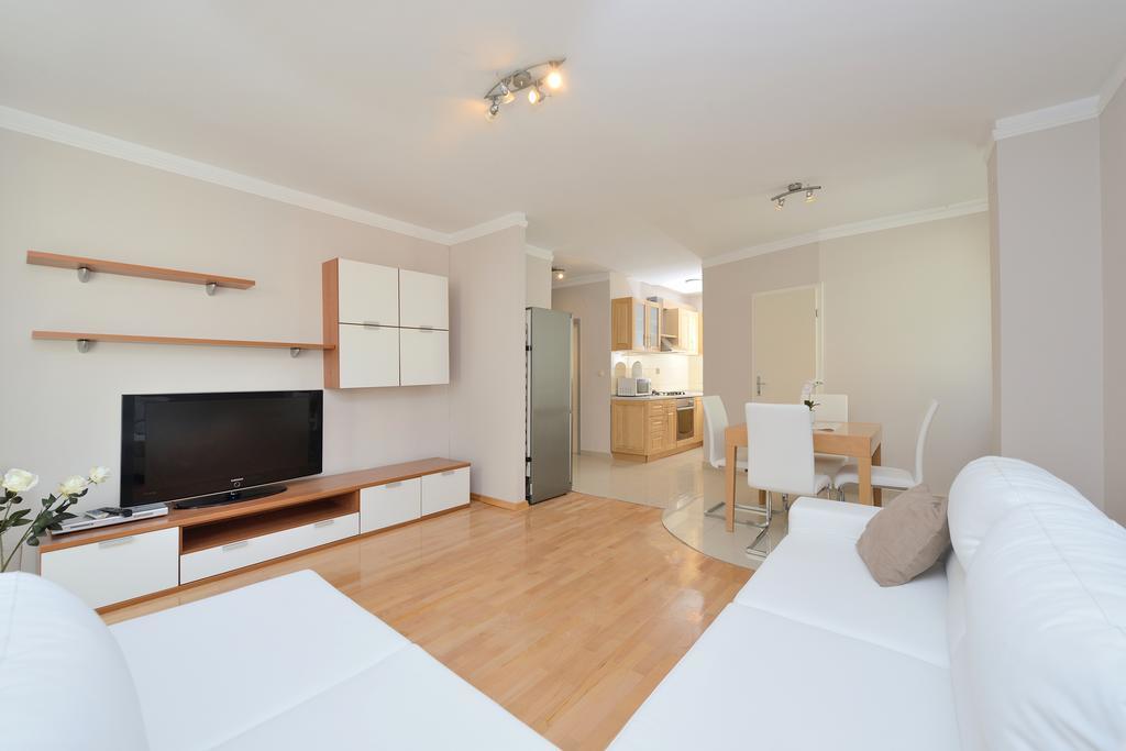 Apartment Kalelarga Zadar Rum bild