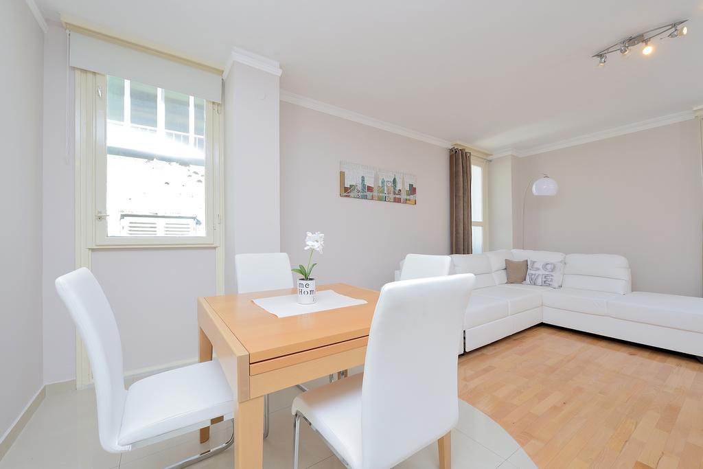 Apartment Kalelarga Zadar Rum bild